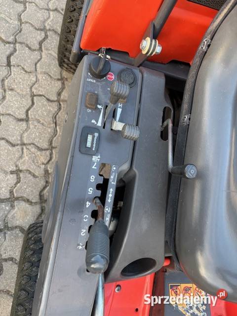 Rider R422 AWD TS Husqvarna kosiarka wspomaganie