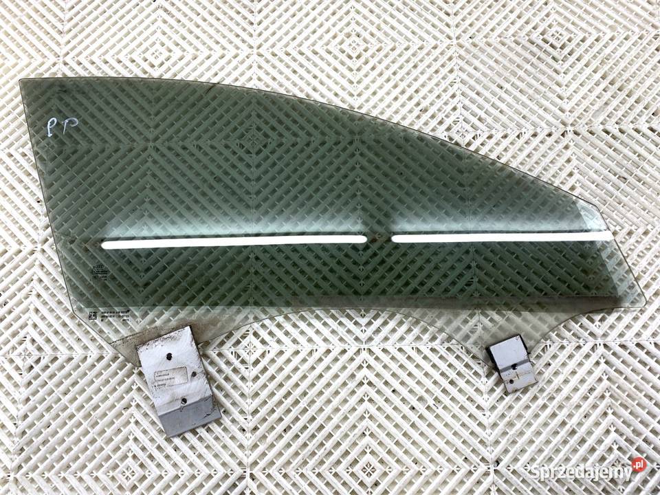 SZYBA PRAWY PRZÓD PODWÓJNA AUDI A7 4G Hatchback osobowe Motoryzacja