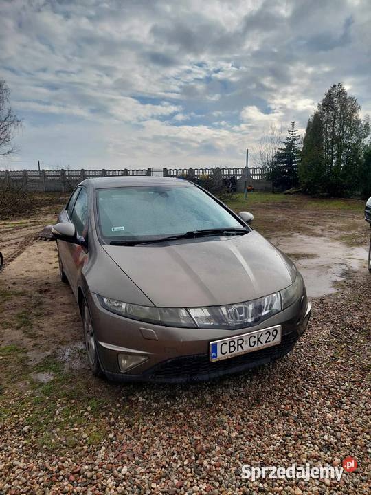 Honda Civic VIII UFO 18 benzyna 140 kujawsko-pomorskie Sugajno