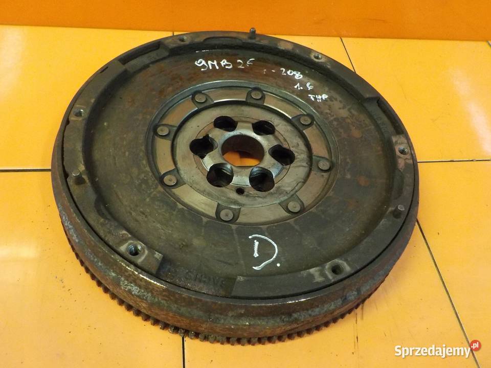 208 3008 C4 C5 DS3 16 THP 14r 156 5FV kolo osobowe