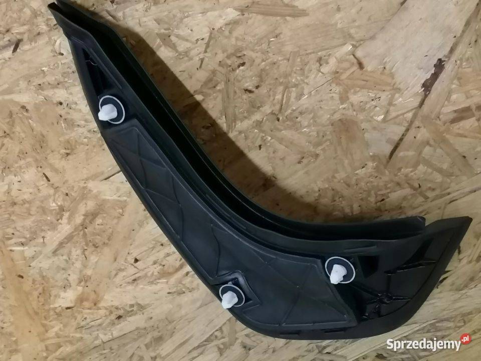 BMW 1 F40 LISTWA DRZWI LEWY TYŁ 7452403 osobowe wielkopolskie Pleszew sprzedam