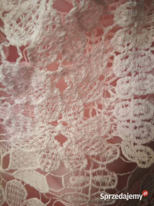 Różowakoronkowa sukienka Zielonki