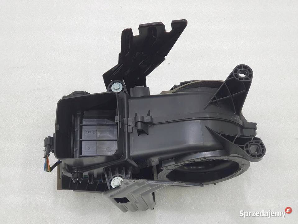 OBUDOWA NAGRZEWNICY MERCEDES ML W164 30 sprzedam