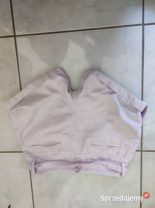 krótkie spodenki szorty bermudy denim wiązane z