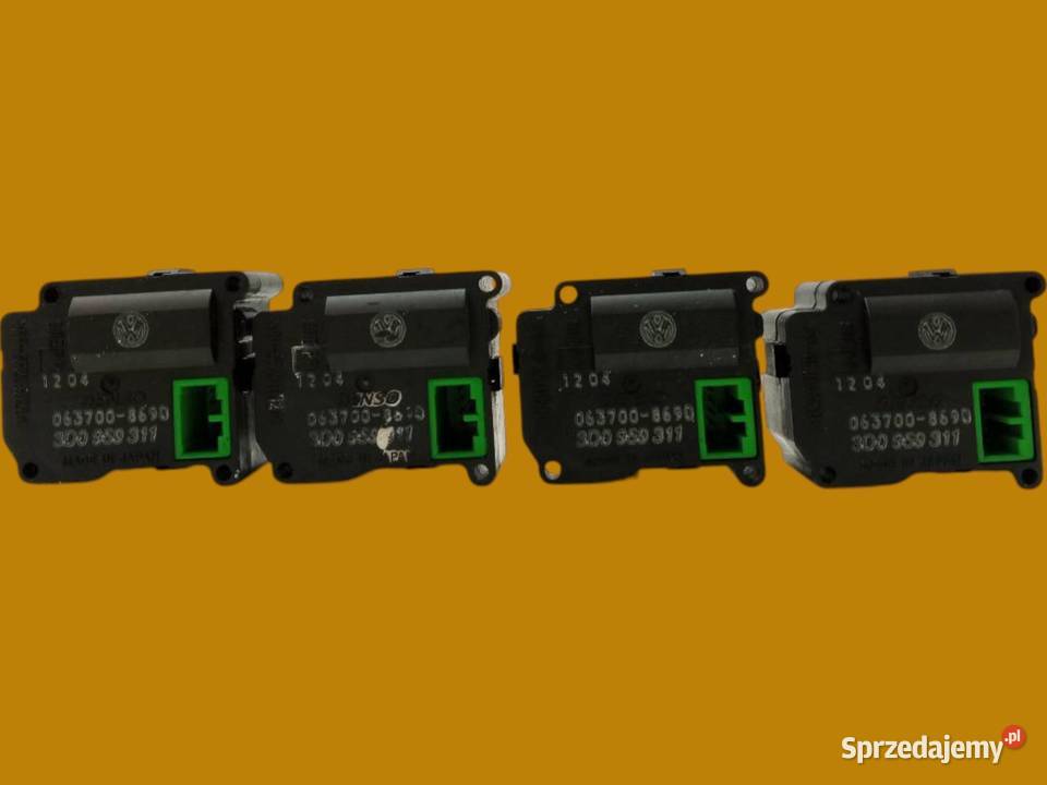 SILNICZEK NAGRZEWNICY ZESTAW 4 3D0959311 Rok produkcji 2005