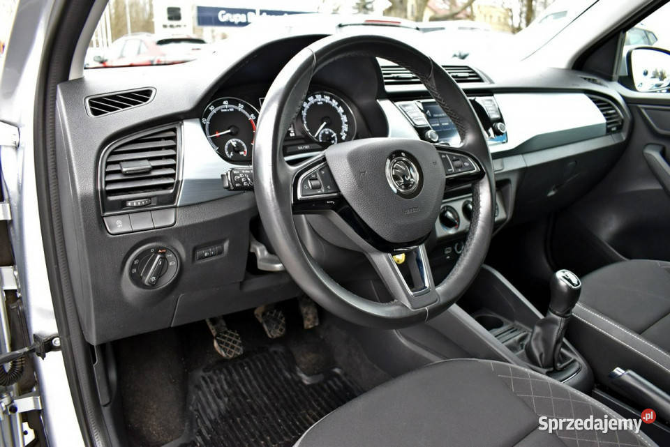 koda Fabia Bezwypadkowy Salon Polska Serwis ASO 999cm3 Łódź