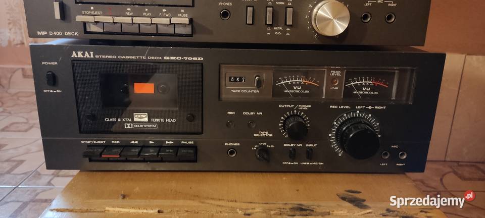 Kolekcjoner sprzętu sprzeda 8 sztuk różności łódzkie Lutomiersk