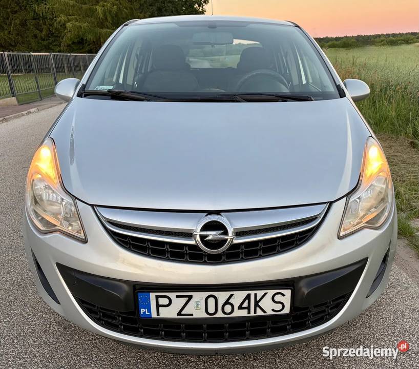 OPEL Corsa I właściciel Salon STAN Benzyna wielofunkcyjna kierownica Warszawa