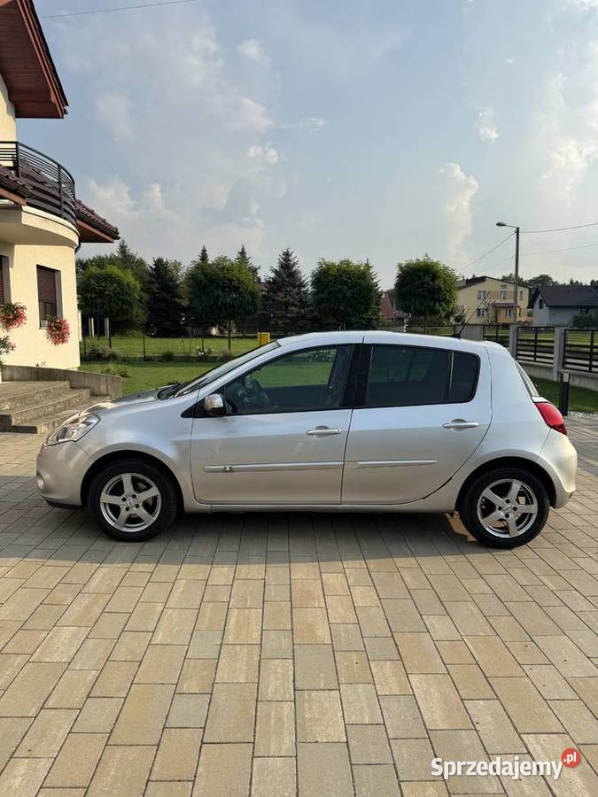 Renault Clio 15 dCi srebrny Warszawa