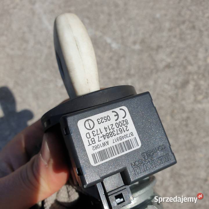 RENAULT CLIO III STACYJKA KLUCZYK 8200214173D kujawsko-pomorskie Łochowice