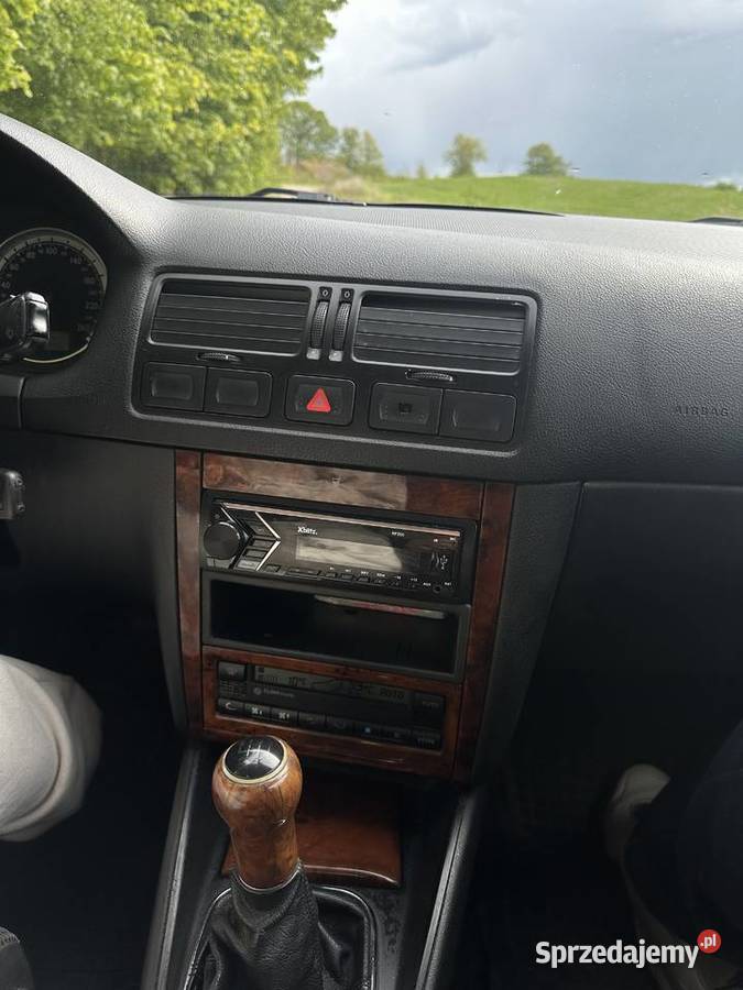 okazja Volkswagen Bora 16 2001 Lidzbark benzyna Lidzbark Warmiński