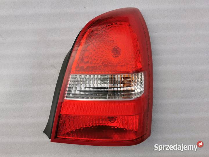 Lampa Prawy Tył Tylna Prawa Nissan Primera P12 Wyszków sprzedam