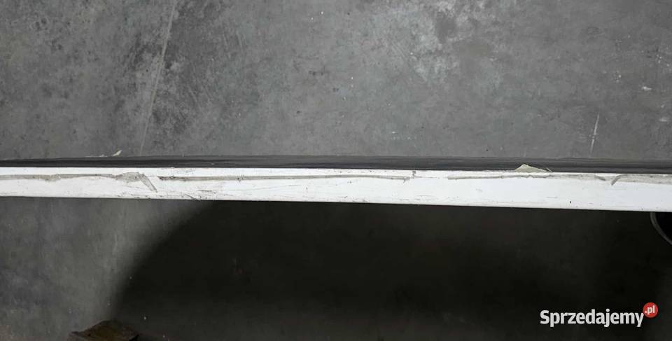 Ultra niski brodzik prysznicowy Eclipse Bielawa