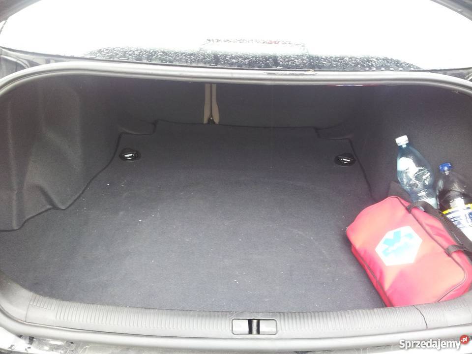 Audi A4 2000r sedan 6biegowy 150 25tdi okazja elektryczne szyby świętokrzyskie Małogoszcz sprzedam