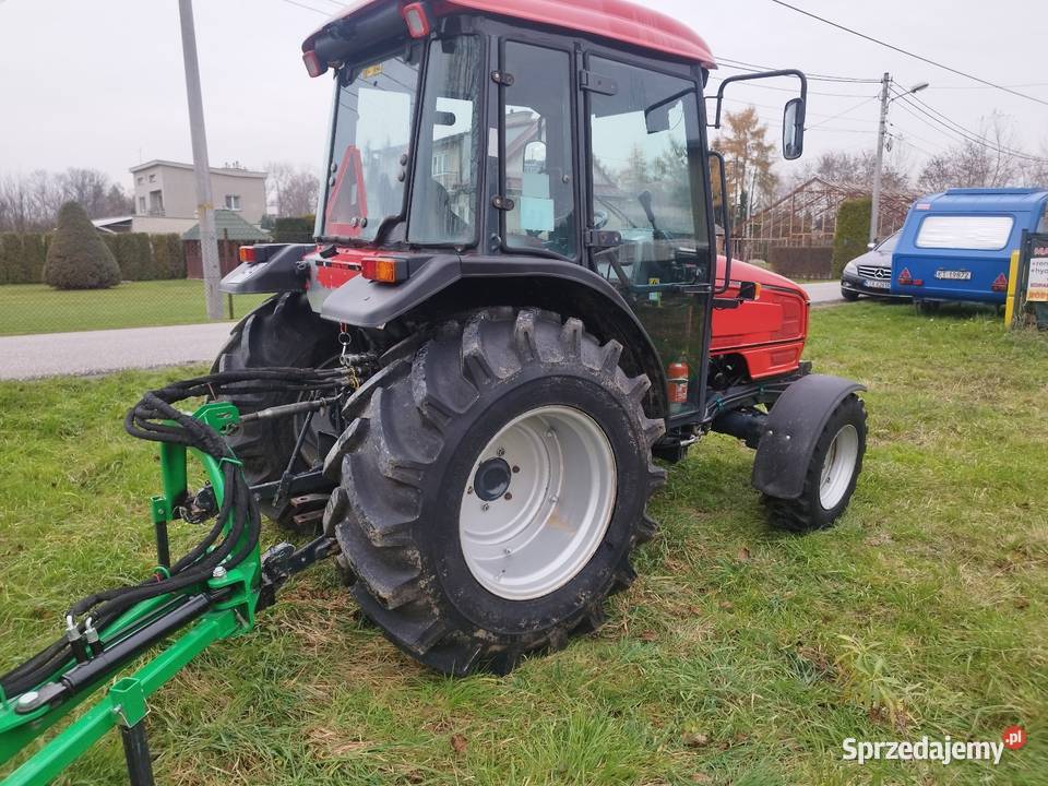 Ciągnik Tym 431 Kioti Kubota MF Tarnów
