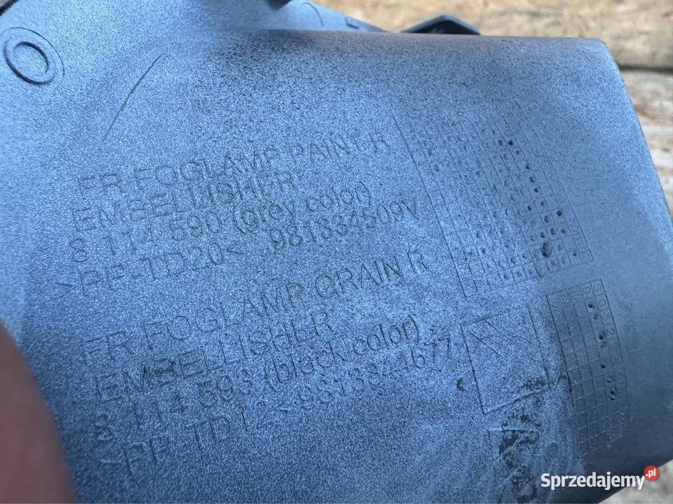 Kratka zderzaka przód prawa rh citroen c3 III 3 wielkopolskie Sieraków sprzedam