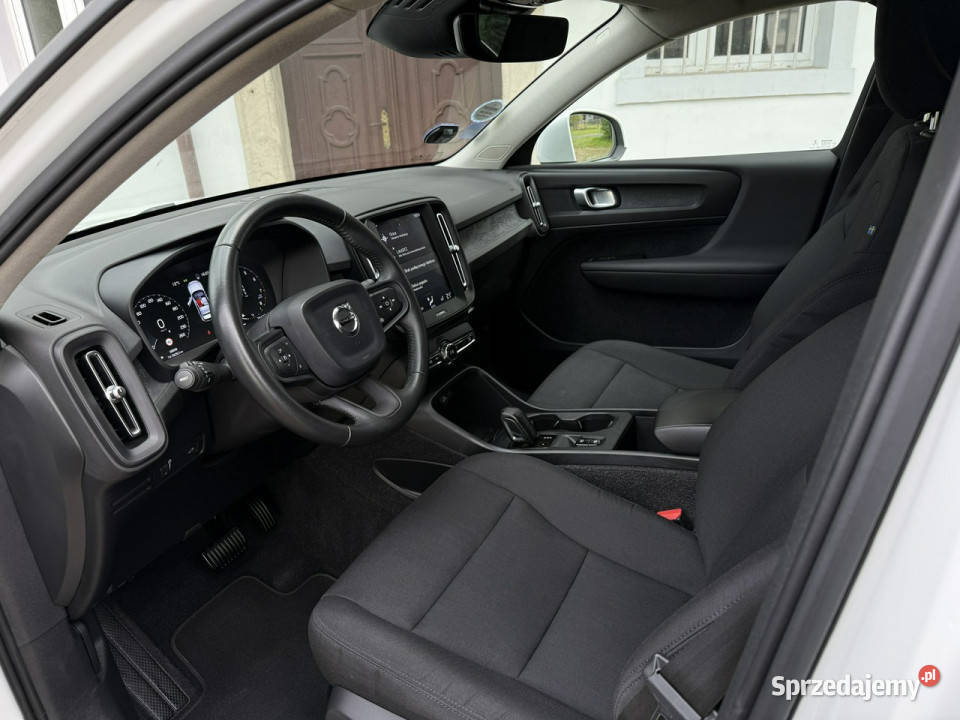 Volvo XC 40 20 benzyna 190 68 Prawdziwy Silnik czujnik zmierzchu