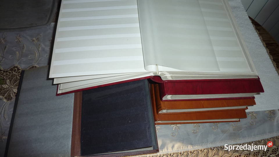 Klasery albumy na znaczki Filatelistyka