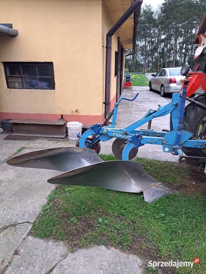 Sprzedam pług fiskars 2 skibowy Bobrowniki Wielkie