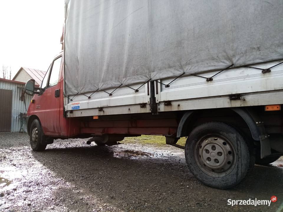 Dostawczy Citroen Jumper plandeka Sarzyna