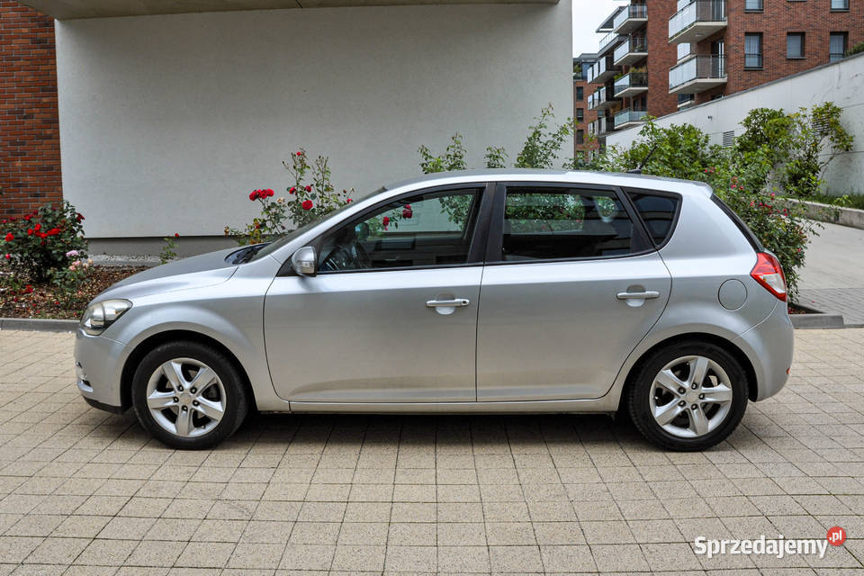 Kia Ceed 16 Automat Lift 2010 r Wrocław sprzedam
