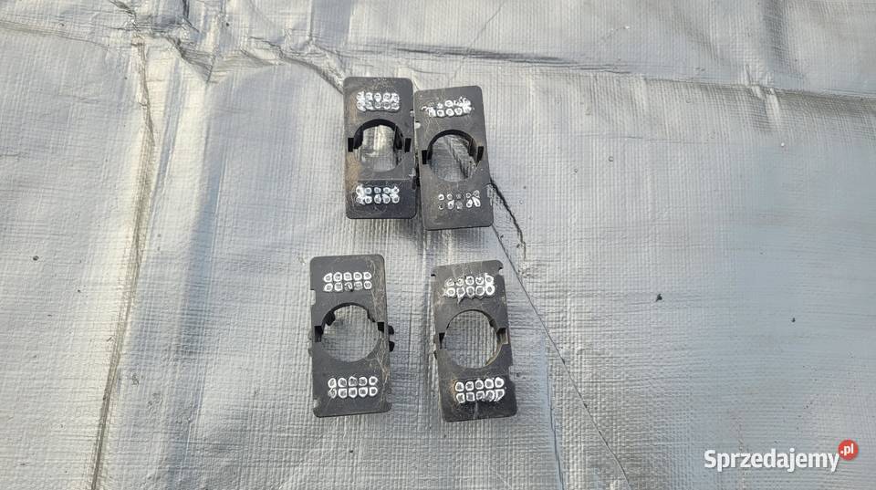 FORD FOCUS MK4 KOMBI 18 UCHWYT KOSZYK MOCOWANIE Pozostałe śląskie