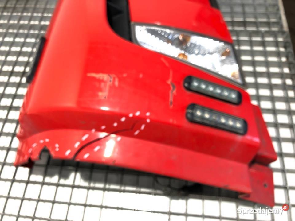 NAROŻNIK KABINY PRAWY RENAULT TRUCKS D CZERWONY ciężarowe