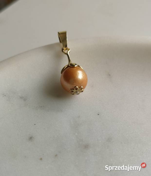 zawieszka złota perła 19 e kujawsko-pomorskie Toruń