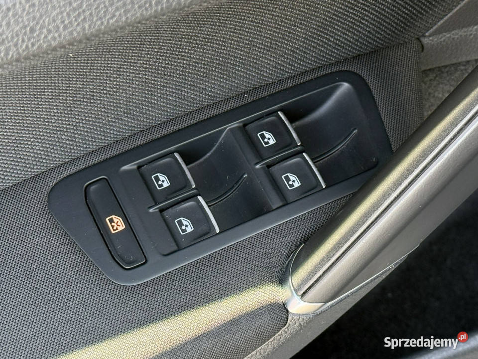 Volkswagen Golf 14 GTE PlugInHybrid DSG 204 kurtyny powietrzne sprzedam