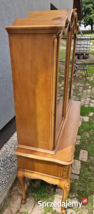 Witryna ludwikowska chippendale