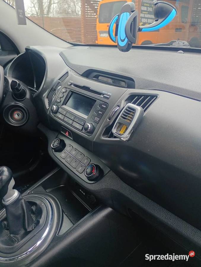 ładna kia sportage garażowany Widawa sprzedam