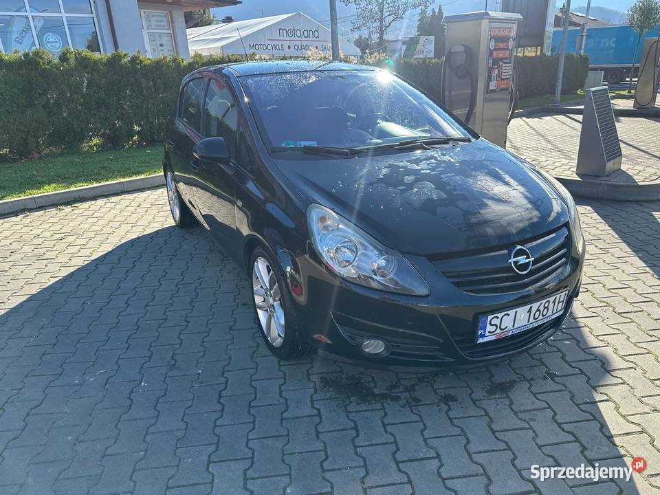 Opel Corsa D Limited Black Edition 14 benzyna 156000km