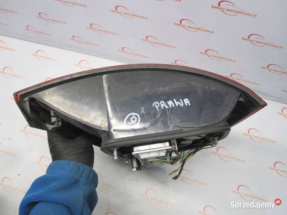 OCTAVIA II LIFT 11r lampa prawa tył 1Z5945096B Kielce