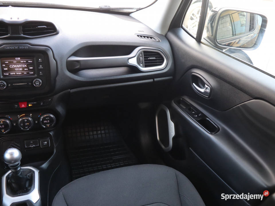Jeep Renegade 14 MultiAir gniazdo USB Motoryzacja Katowice