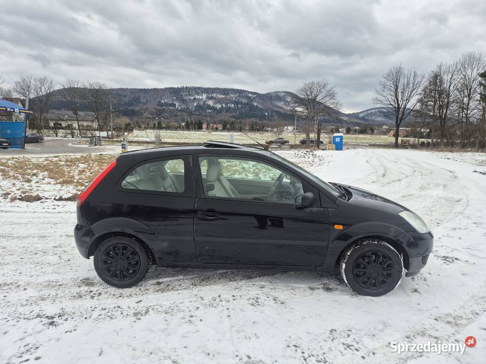 Ford Fiesta 14 benz 80 160 Szyberdach Nie zgnita kupiony w Polsce Fiesta śląskie Bujaków