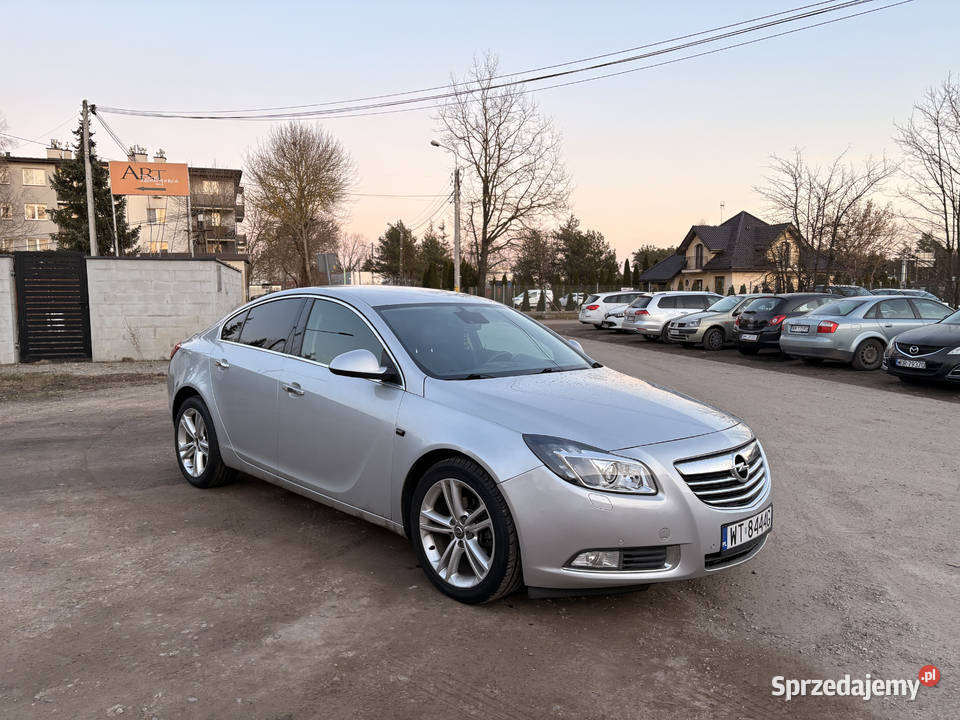 OPEL INSIGNIA A 2011
