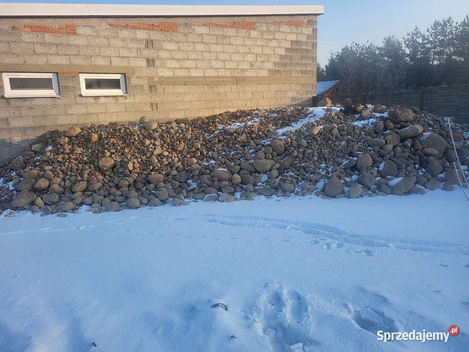 Kamienie polne Rokotów