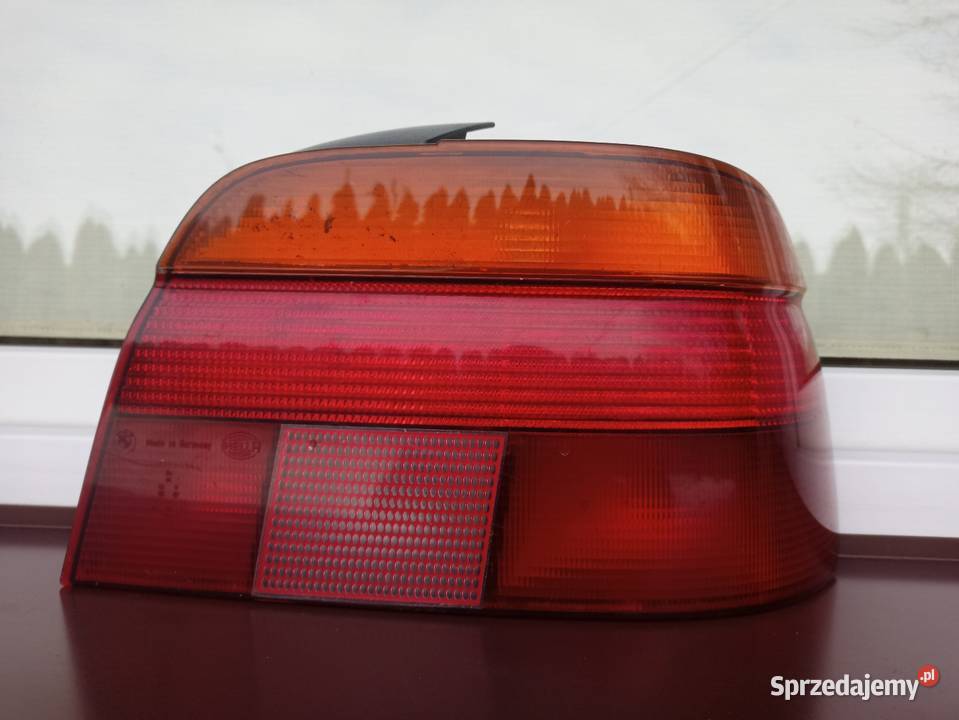 BMW E39 sedan lampa tył tylna prawa oryginał osobowe Sieradz