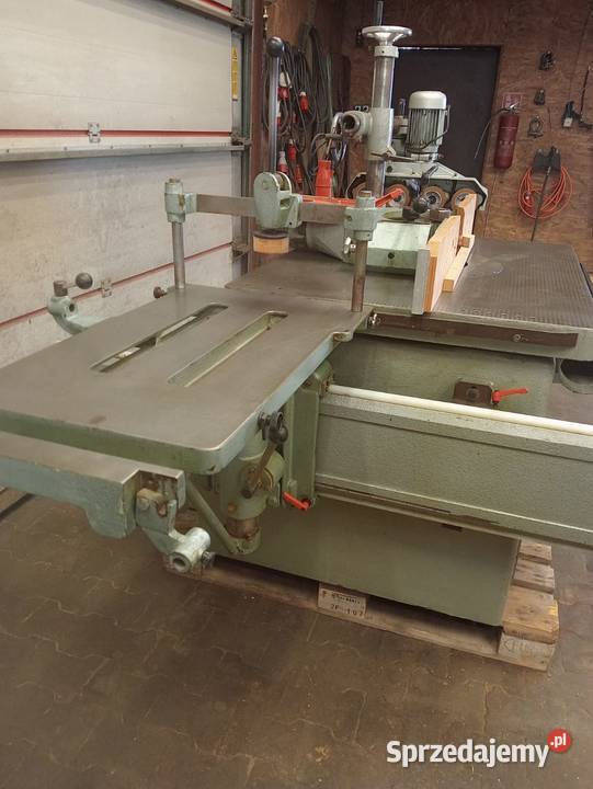 Frezarka dolnowrzecionowa OKOMA z posuwem Wejherowo