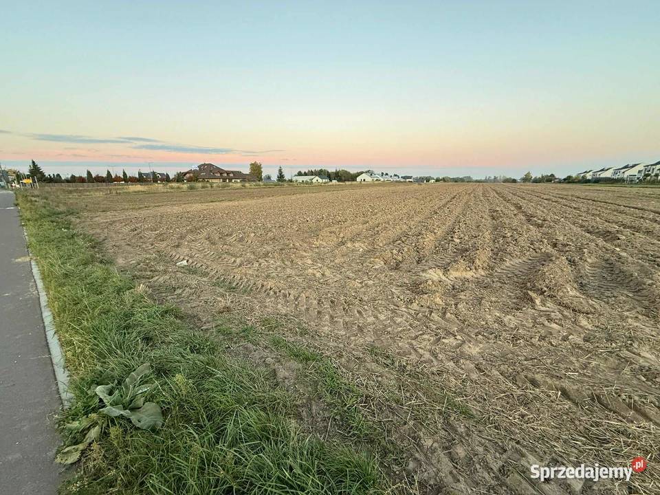 Teren inwestycyjny 072 ha Piotrowice k Słupcy inwestycyjna wielkopolskie