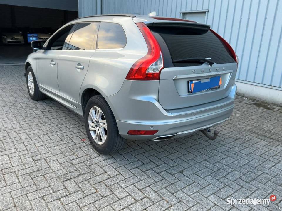 Volvo xc60 20 d4 1635 cylindrówAutomat srebrny Ostrowiec Świętokrzyski