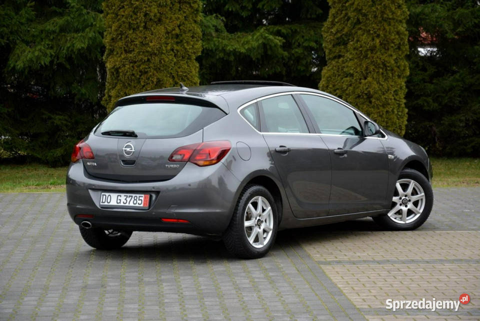 Opel Astra Cosmo Sport Xenon Ledy Navi MMI mazowieckie Ostrów Mazowiecka