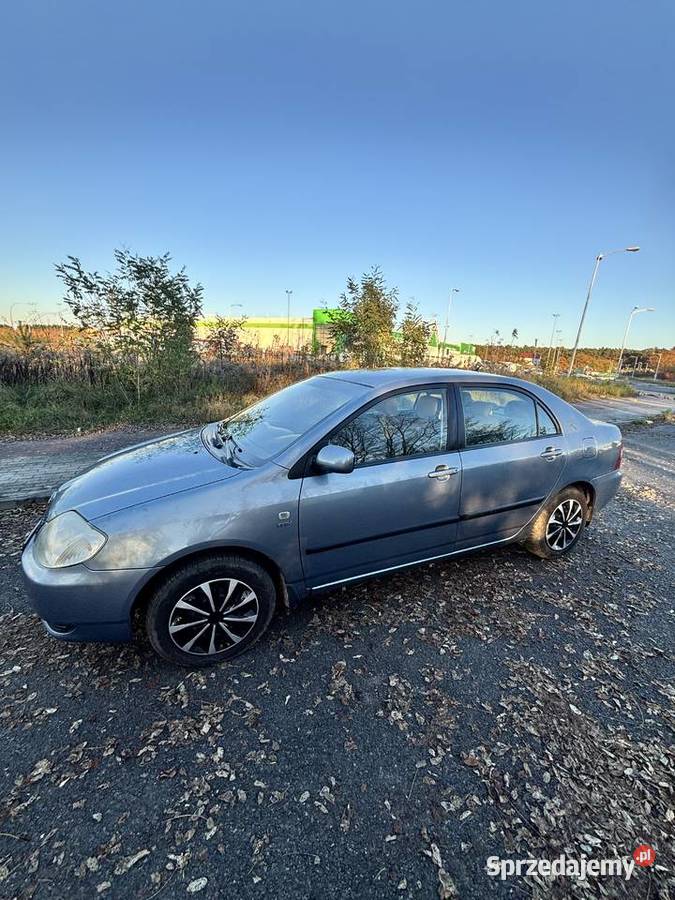 Toyota Corolla 2002 14 sedan Zielona Góra