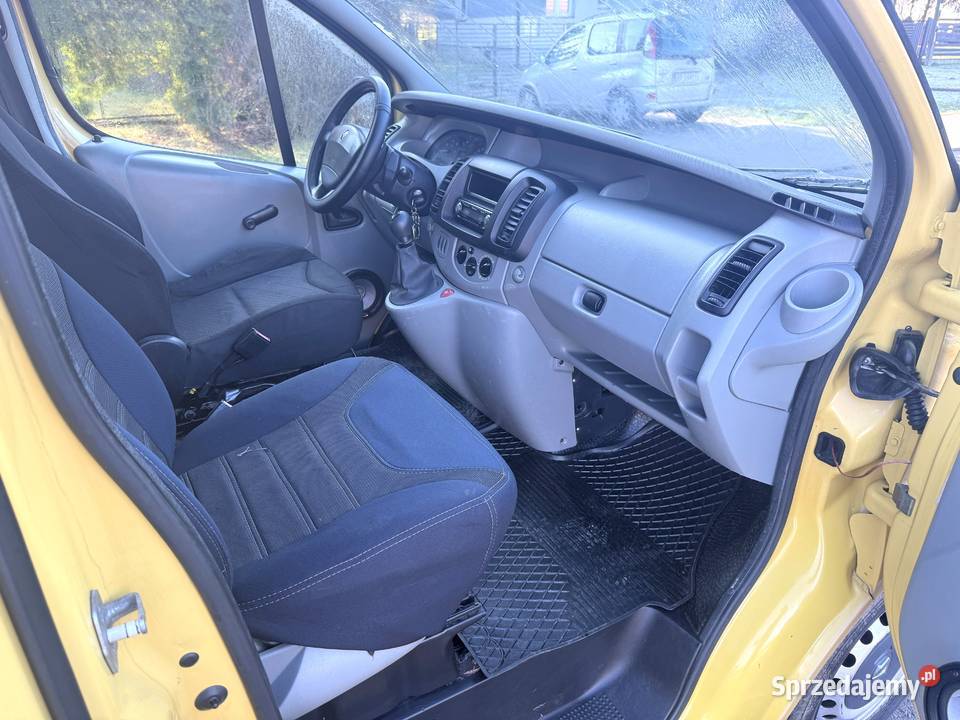 Renault Trafic 19 diesel 4os paka miejsce Przemyśl sprzedam