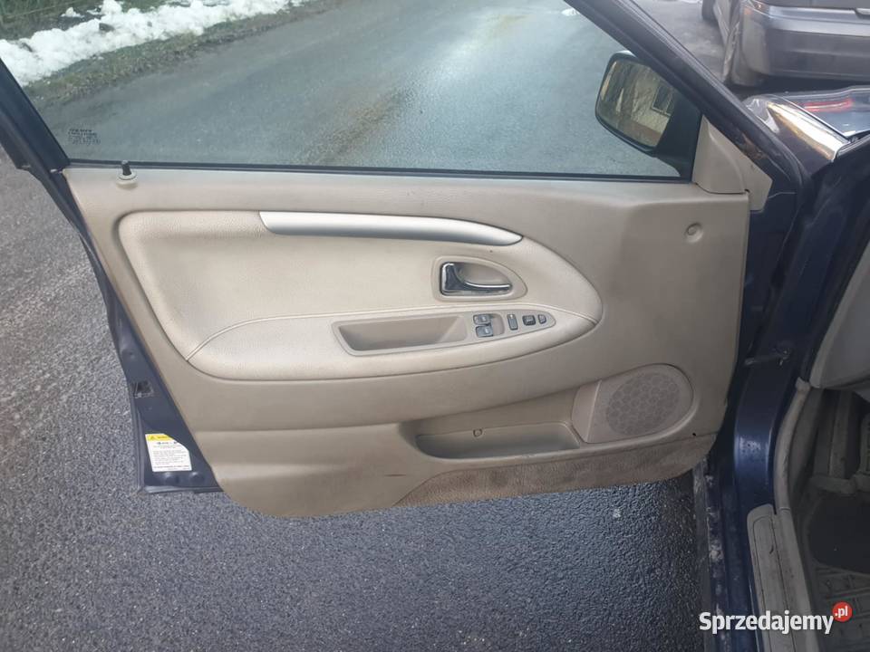 Boczki drzwi skórzane skóra Volvo s40 v40 lift sprzedam