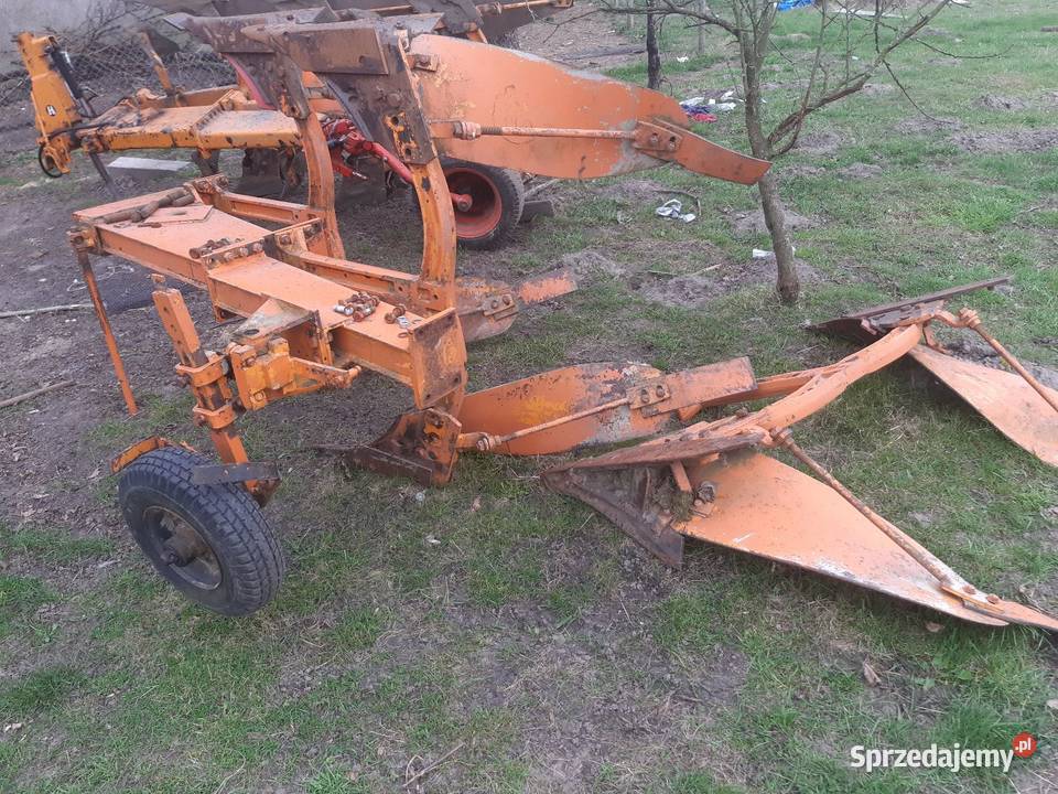Huard 365 pług pługi trzy skibowy obrotowy na sprzedam