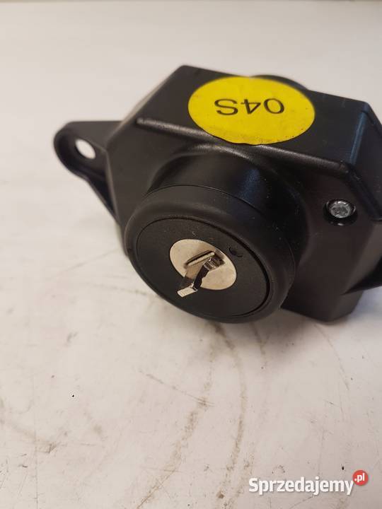 STACYJKA Z KLUCZYKIEM AUDI A6 C6 4F0909131G Przystajń