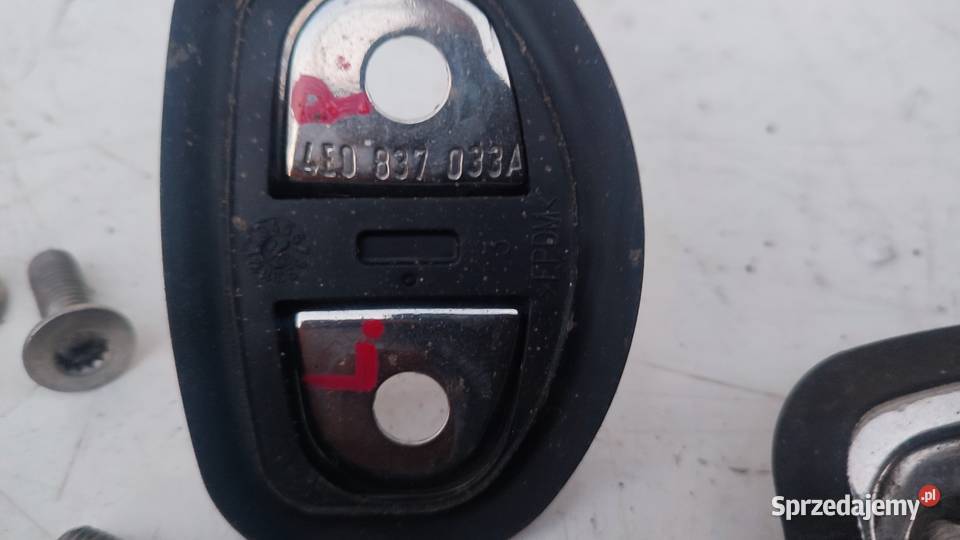 AUDI A8 D3 42 TDI 0510 RYGIEL DRZWI ZAMKA ŚRUBY osobowe Włoszczowa