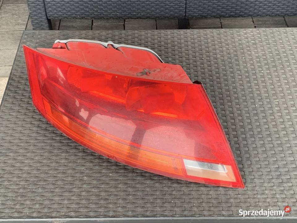Lampy Audi TT 8J Tylne 20tfsi osobowe Gizałki