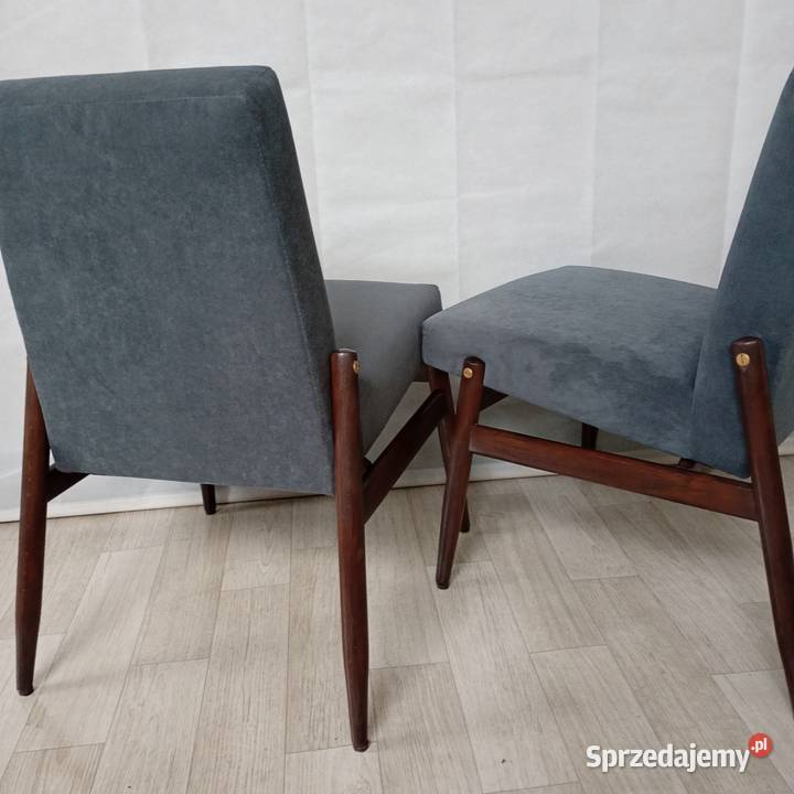 Dwa fotele z PRL CELIA typ 300227 renowacji Puszczykowo sprzedam
